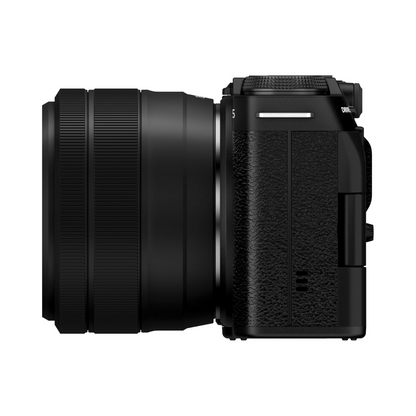 Fujifilm X-M5 with XC15-45mm Kit