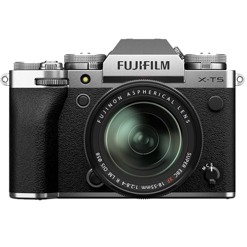 Fujifilm X-T5 with 18-55mm Kit